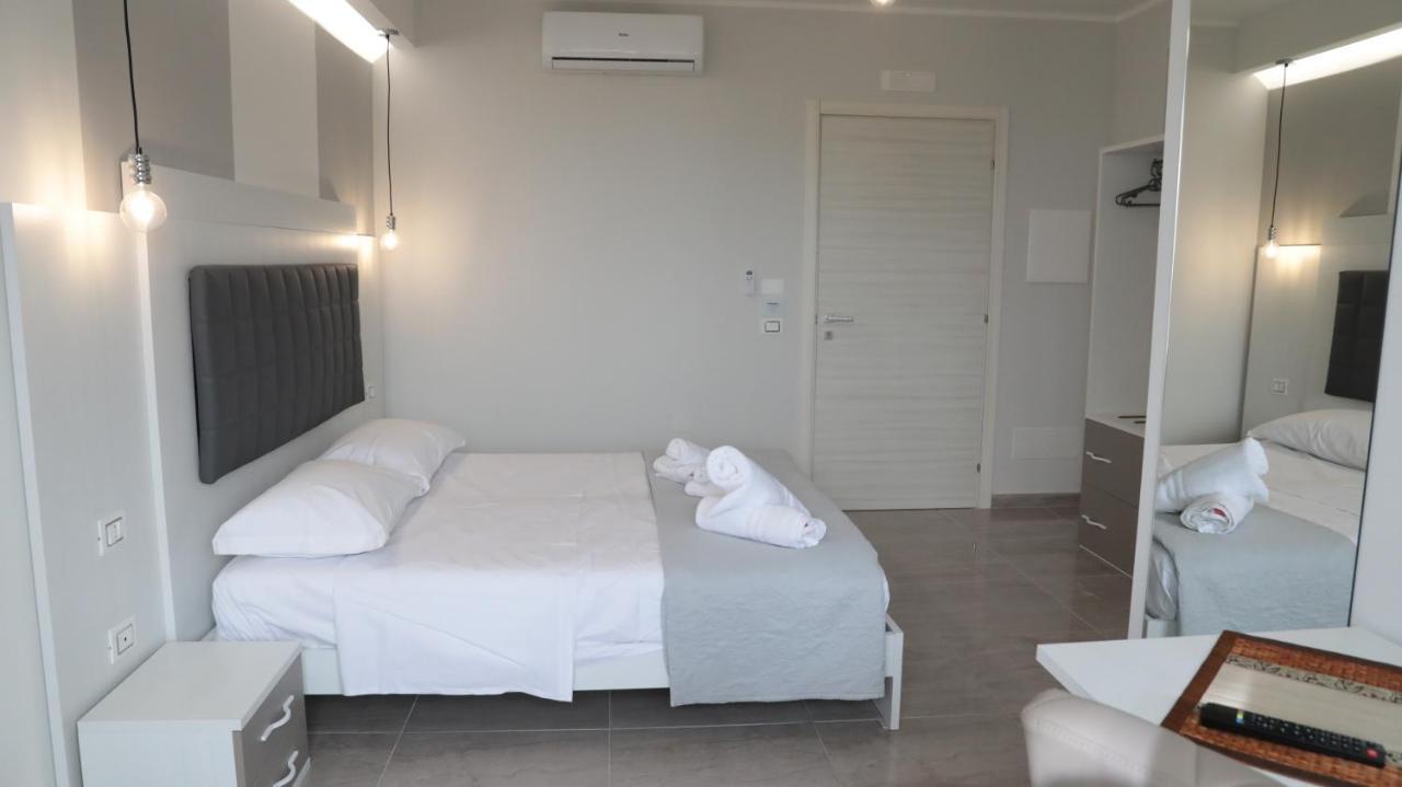 Blue Marine - Free Parking Hotell Tropea Eksteriør bilde